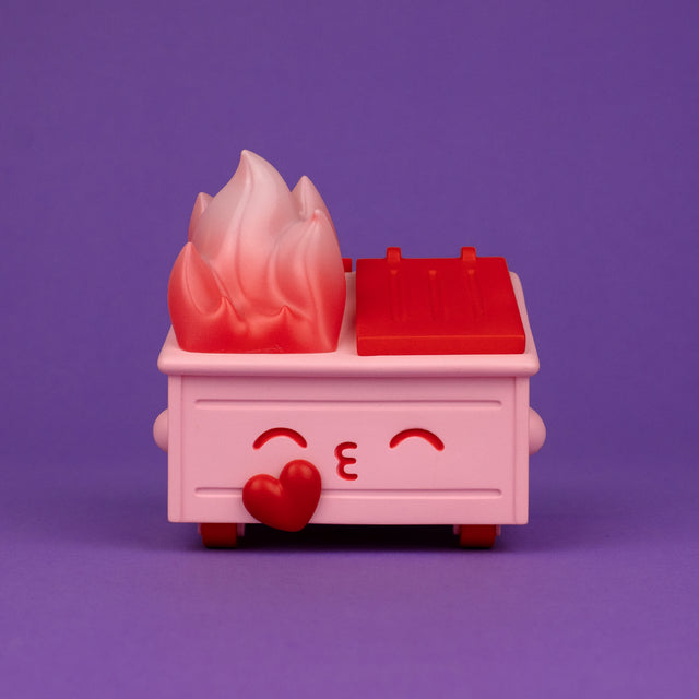 100% Soft Kiss Me I'm Trash Vinyl Figure