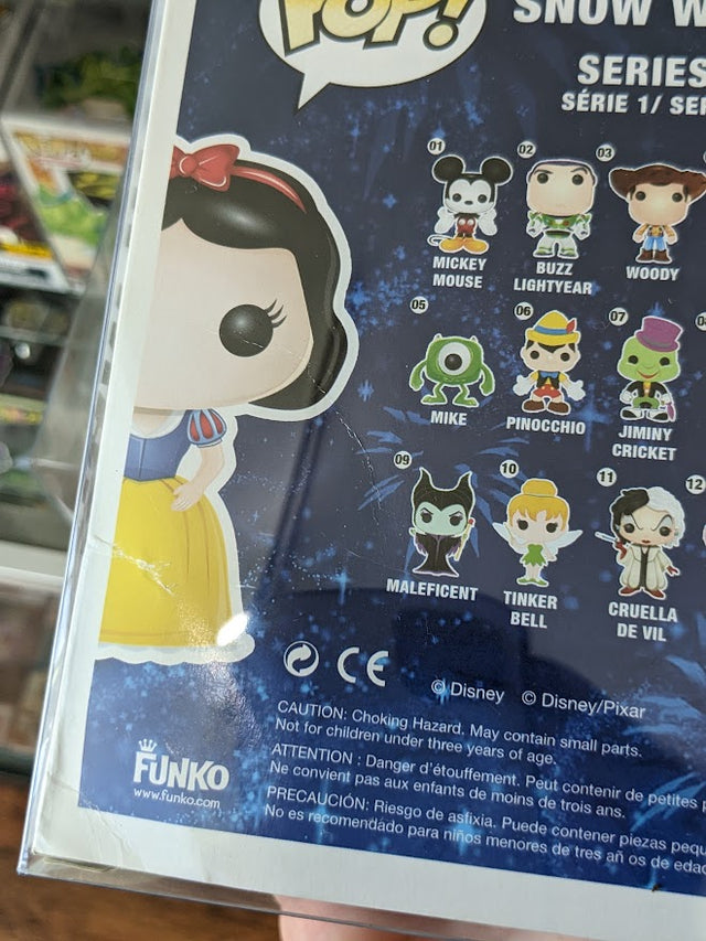 Snow White 08 (DAMAGED) Pop!