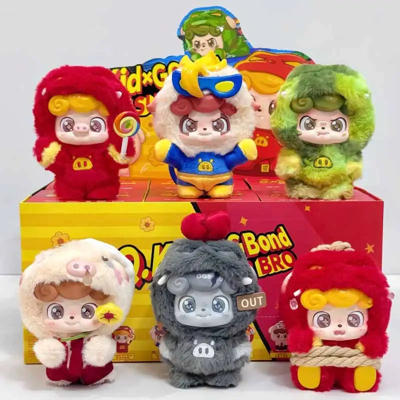 Qbao × GG Bond Super Cute Pig Teammates Blind Box