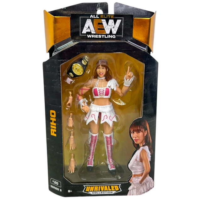 Riho Series 3 AEW Unrivaled Collection action figure