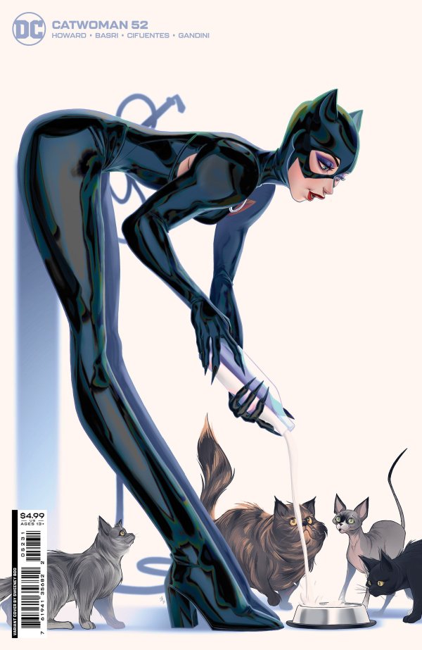 Catwoman #52 Cover B Sweeney Boo Card Stock Variant